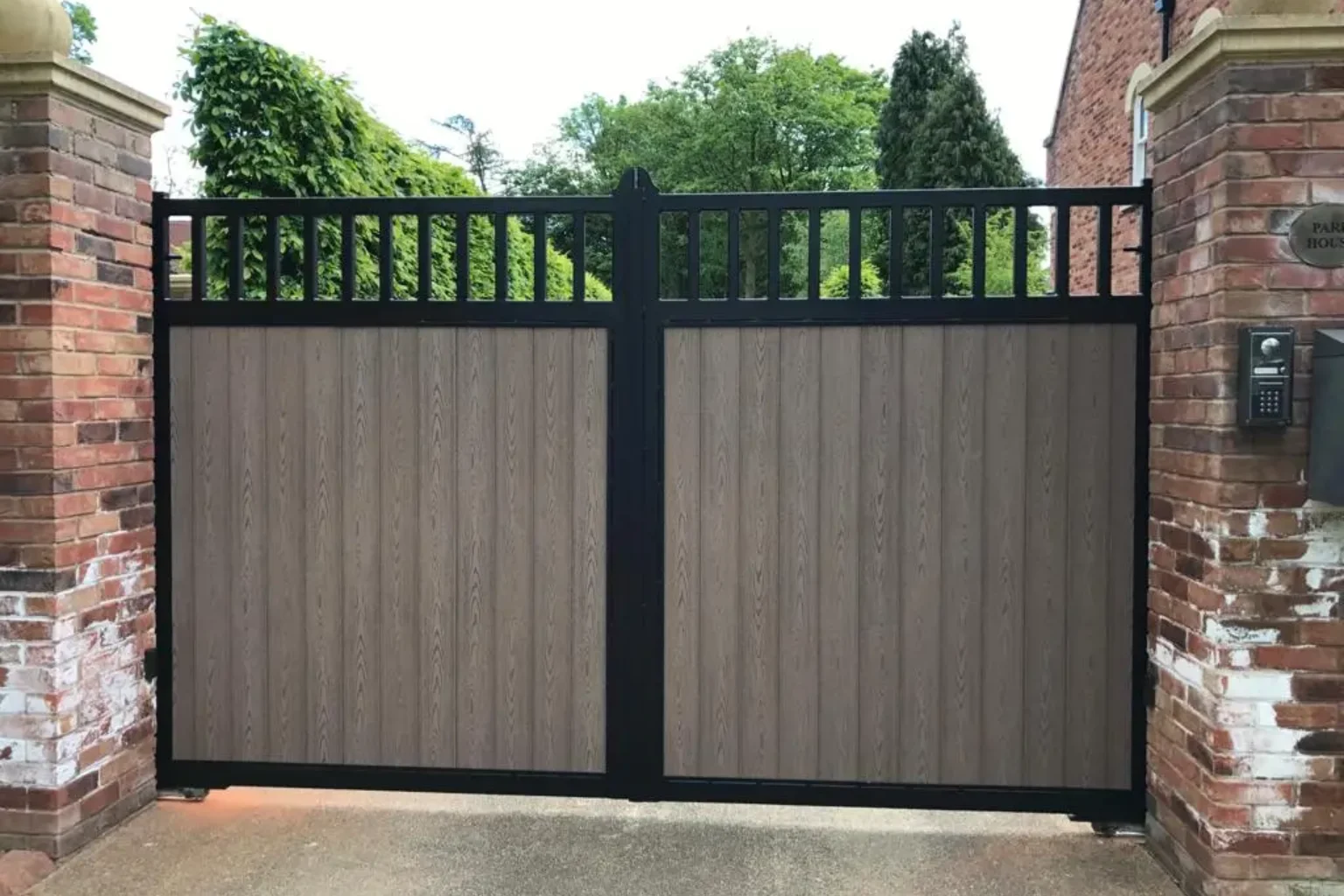 Motorised Driveway Gates