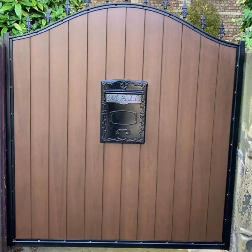 modern composite gates