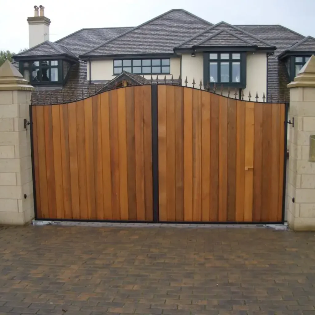 Low maintenance driveway gates